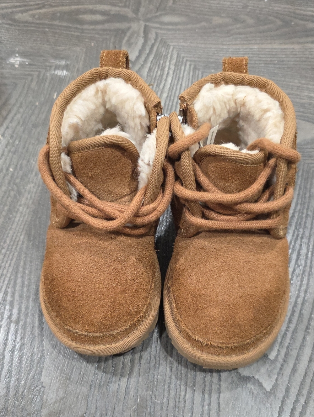 UGG Kids Chestnut Suede Fleece-Lined Boots